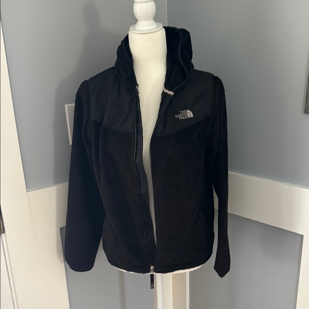 The North Face Black Hooded Jacket - Picture 4 of 6